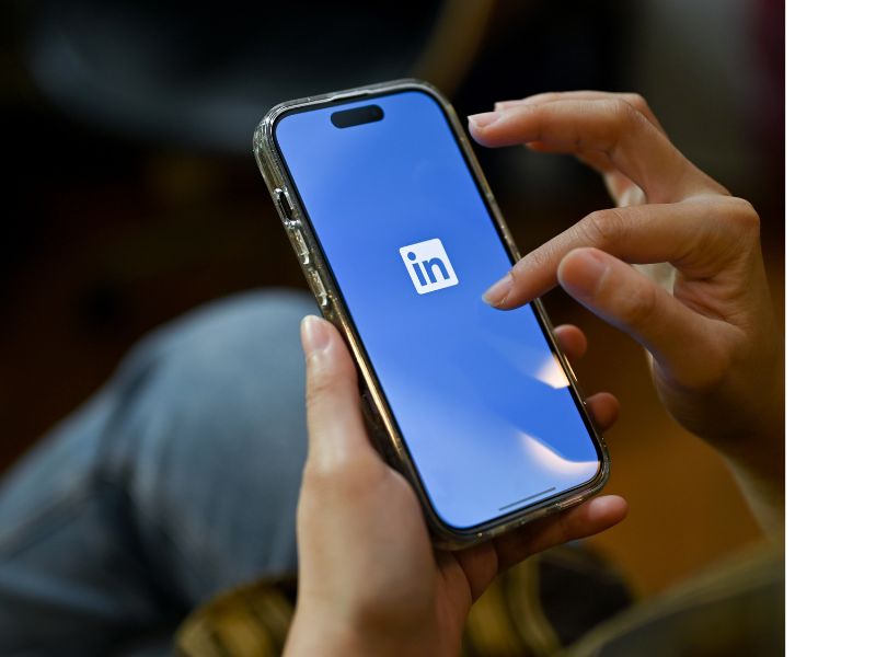 Dlaczego warto mieć profil na LinkedIn